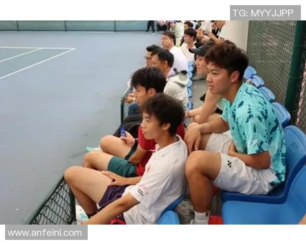 南京网球队与西安网球队赛后复盘探讨灵活性与战术应变能力