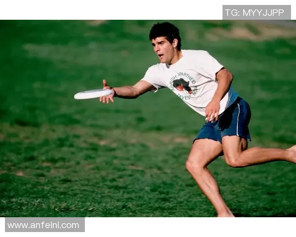 南京飞盘队与成都飞盘队赛后状态分析与复盘总结